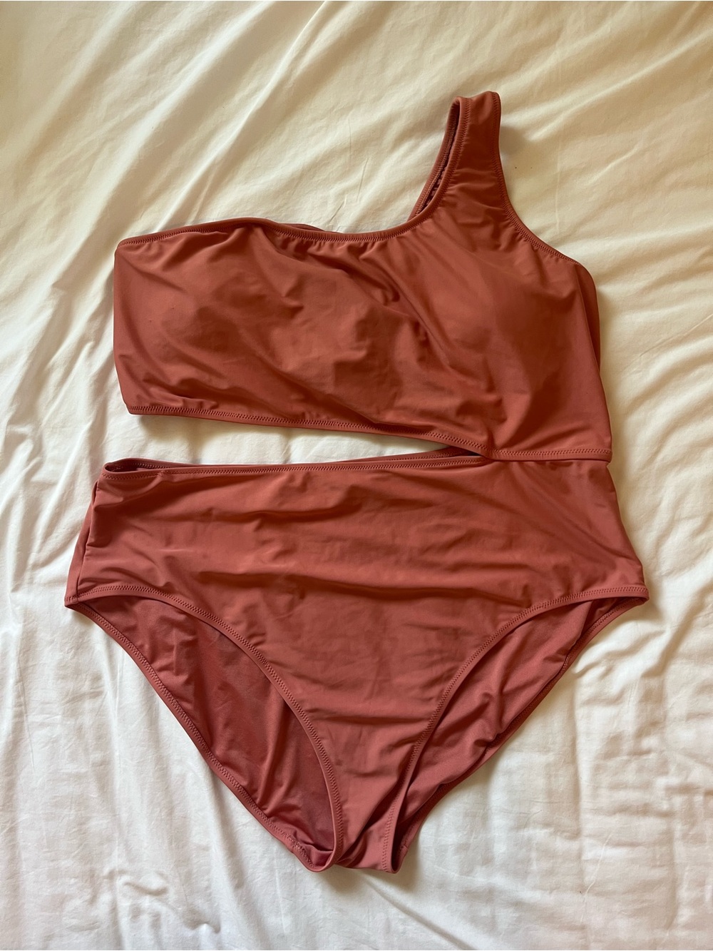 Old Navy Women's Plus Size Cut Out, One Shoulder, One Piece Swimsuit, Rust - 3X